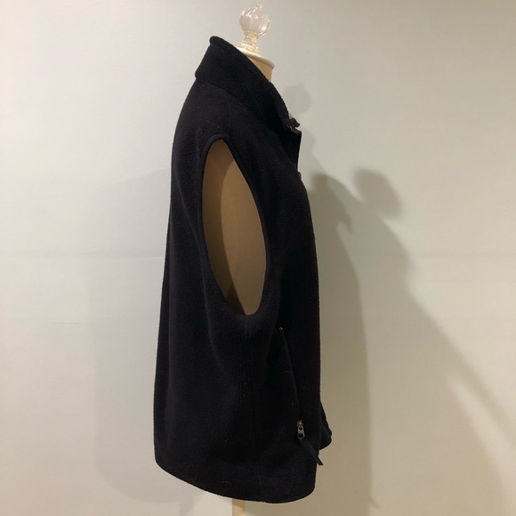 Patagonia Synchilla Men’s Black Vest - Picture 2 of 5